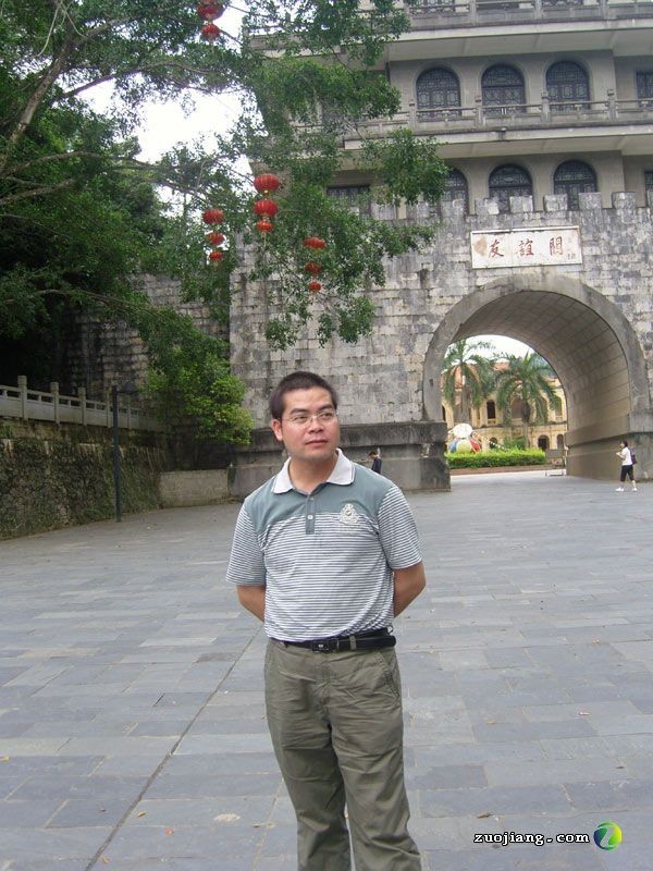 网络名人许乾雷近期做客左江网 征集网友面对面