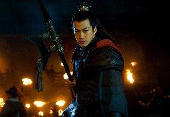 水煮三国：他被袁术与曹操争相收买 为何拒袁投曹