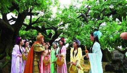 油炸西游：孙悟空在蟠桃园做了嘛坏事 被王母怪罪